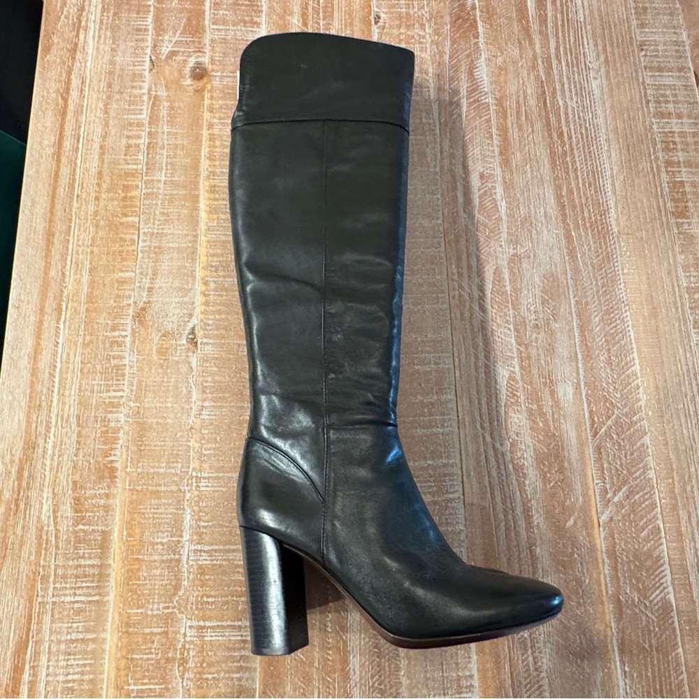 Tory Burch Elegant Black Knee-High Boots size 9 - Picture 4 of 12